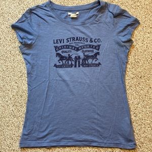 Levi woman’s T-shirt